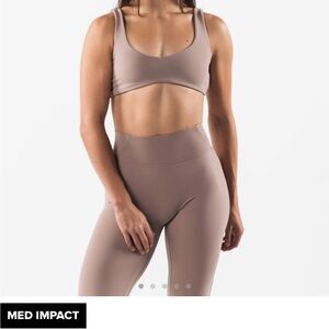 Alphalete Aura Sculpt Bra